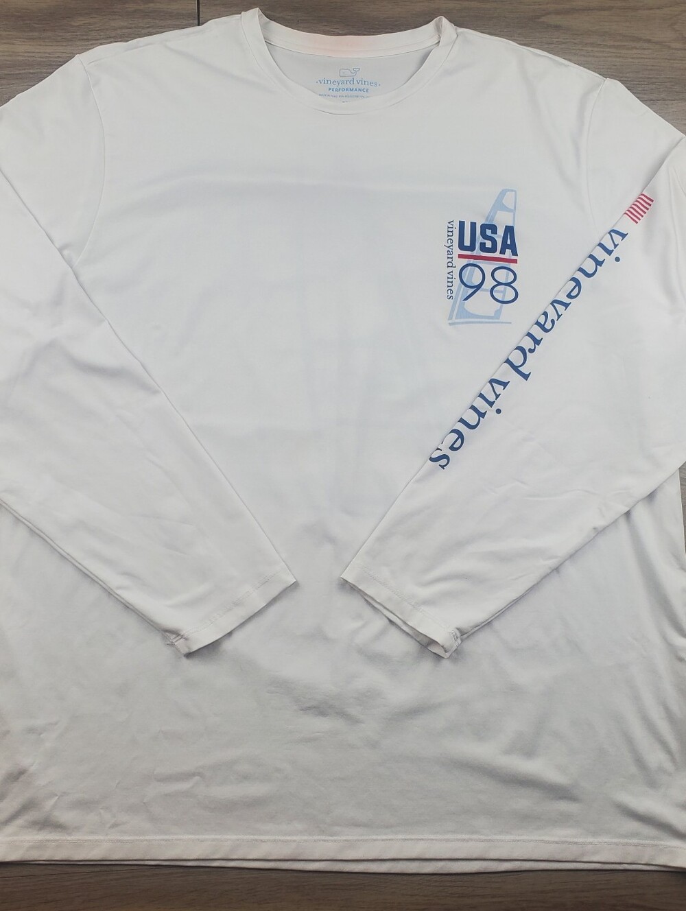 Vineyard Vines Men's 2XL USA 98 Performance Long Sleeve Shirt